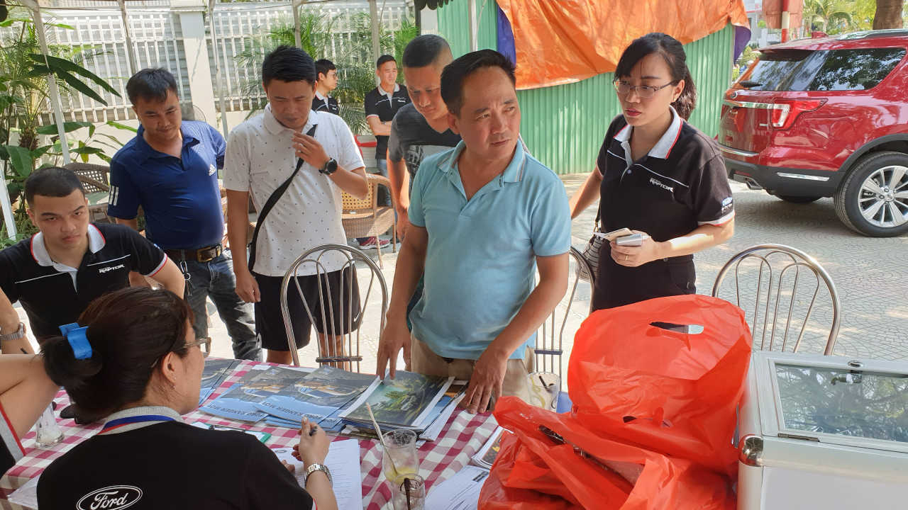 Chuong trinh Ford SUV Drive cung Hai Phong Ford
